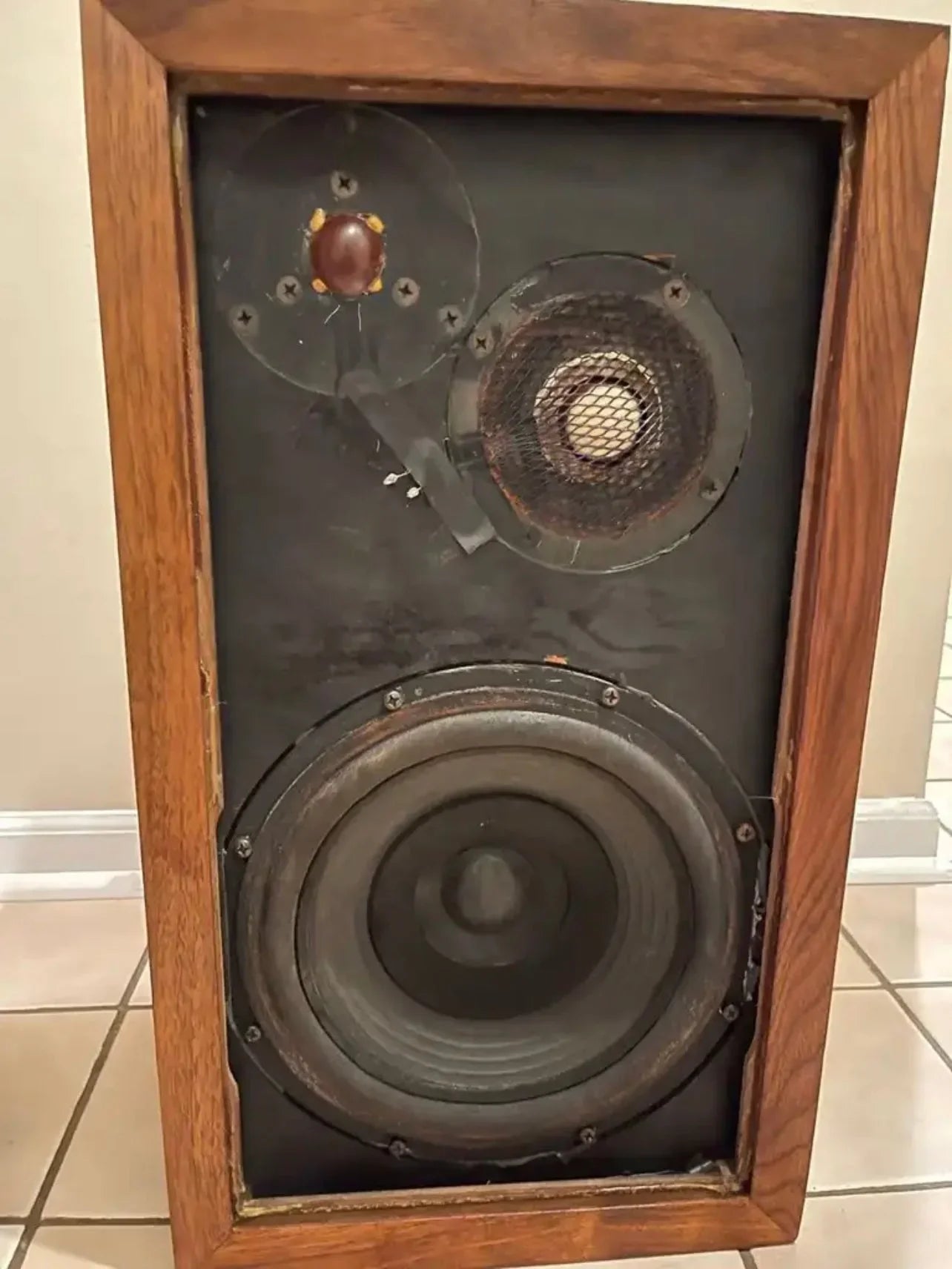 Acoustic Research AR-3 Floor Speakers - reJUNKshop