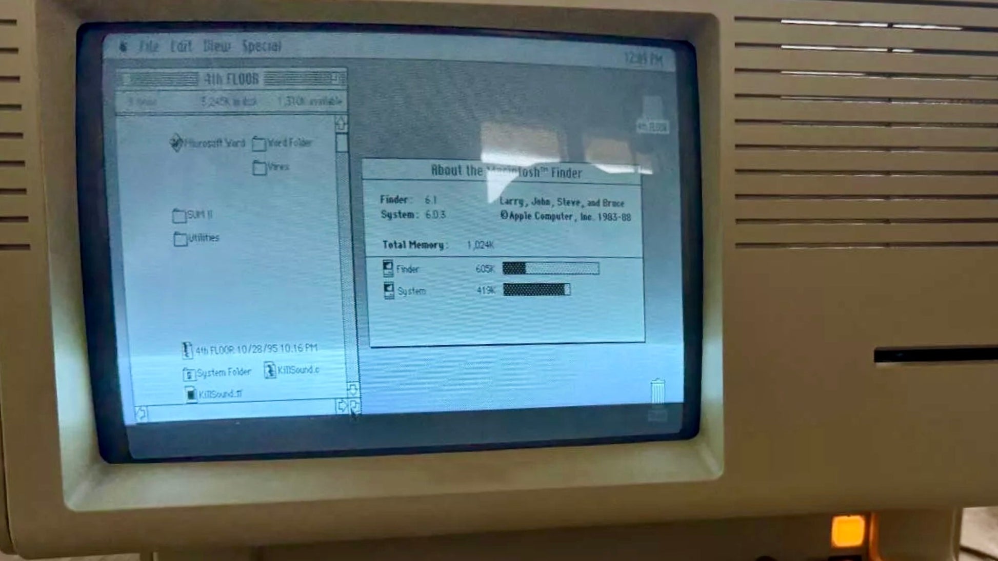 Apple LISA 2/5 Computer w/ Keyboard, Mouse, Manuals & Disk (WORKS) - reJUNKshop