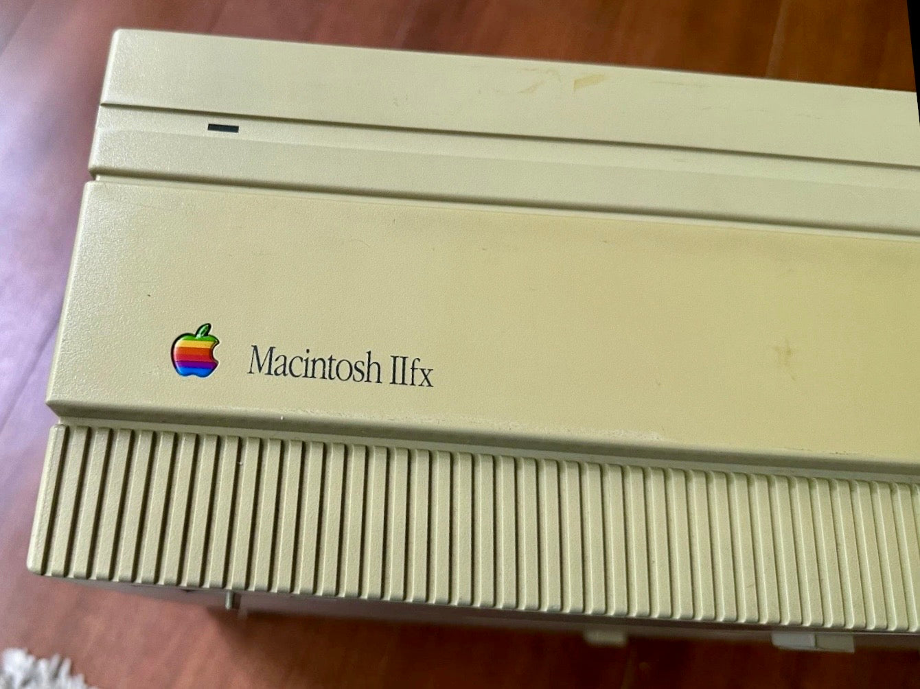 Apple Macintosh IIfx 40MHz 68030 w/ 32MB RAM Supermac-Thunder Card